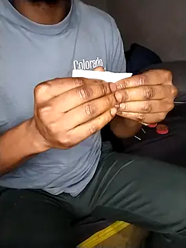 Convertiblechulo online show from 04-27-26, 02:53