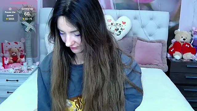 VioletUmi online show from 02-16-25, 09:04