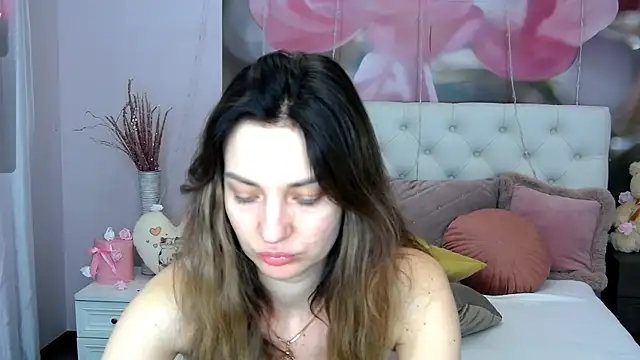 VioletUmi online show from 02-28-25, 08:09