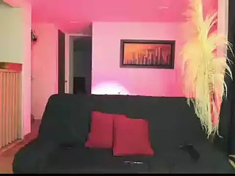 Snapshot of MARCELOANDLUCIAN chatting on 01-26-25, 11:29 MARCELOANDLUCIAN online show from 01-26-25, 11:29