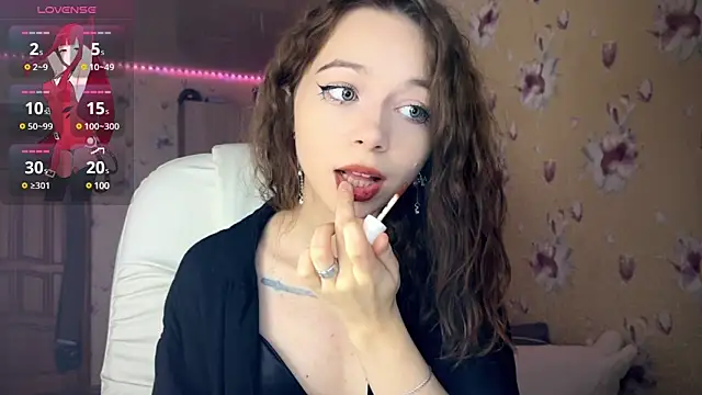 Snapshot of _SofiaBrown chatting on 12-03-24, 08:06 SofiaBrown online show from 12-03-24, 08:06