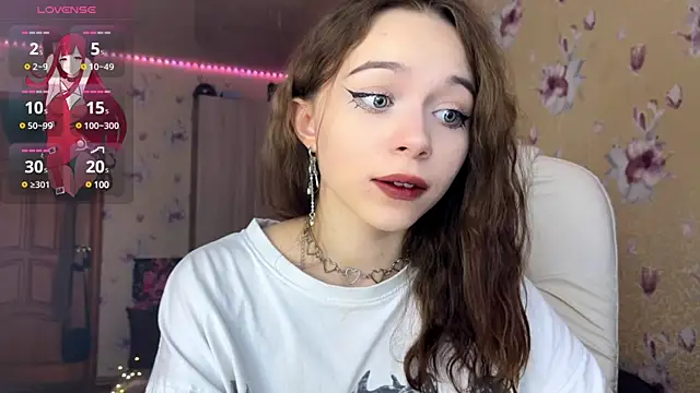 Snapshot of _SofiaBrown chatting on 12-18-24, 06:35 SofiaBrown online show from 12-18-24, 06:35