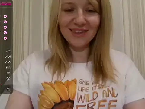 urbadkitty online show from 12-14-24, 03:47