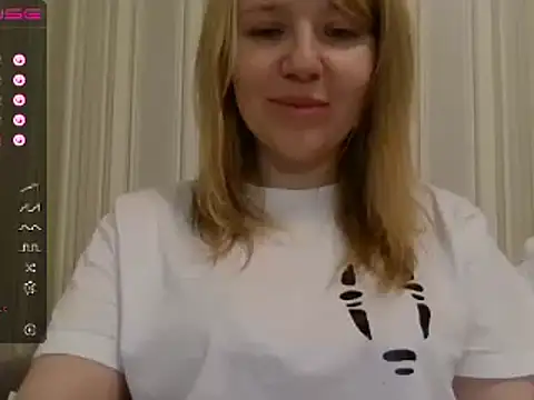 urbadkitty online show from 12-24-24, 09:50