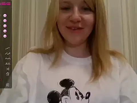 urbadkitty online show from 01-10-25, 12:47