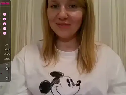 urbadkitty online show from 01-23-25, 04:04