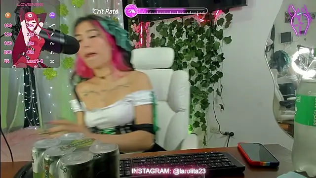 Snapshot of rouss_ari chatting on 03-17-25, 05:49 rouss ari online show from 03-17-25, 05:49