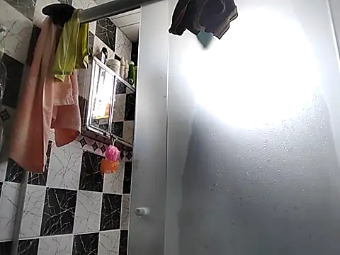 Binhosex2024 online show from 10-18-25, 04:52