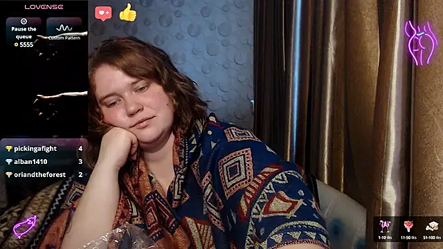 Snapshot of daisy_low chatting on 02-24-25, 02:37 daisy low online show from 02-24-25, 02:37