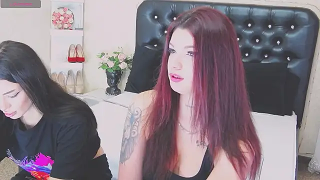 Allisonn223 online show from 04-21-26, 12:22