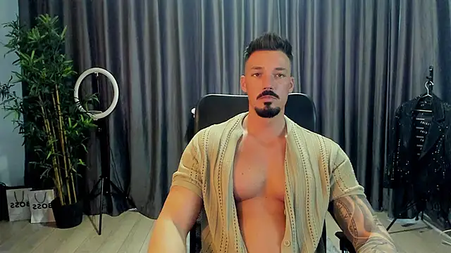 Snapshot of HaydenSpearss chatting on 03-27-26, 01:33 HaydenSpearss online show from 03-27-26, 01:33
