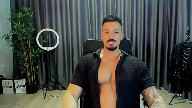 Snapshot of HaydenSpearss chatting on 04-22-26, 12:28 HaydenSpearss online show from 04-22-26, 12:28