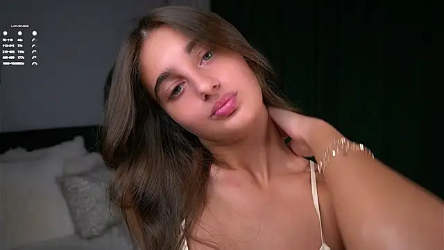 Snapshot of PiquingOgalala chatting on 12-02-25, 01:11 PiquingOgalala online show from 12-02-25, 01:11