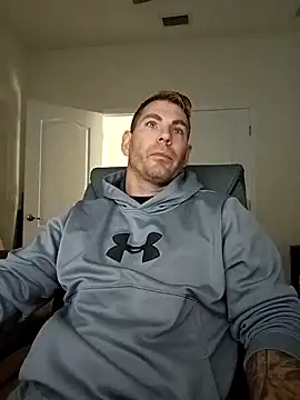 snakecharmer20000 online show from 02-05-25, 01:22