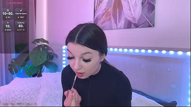 Veronica leal online show from 05-06-26, 08:52
