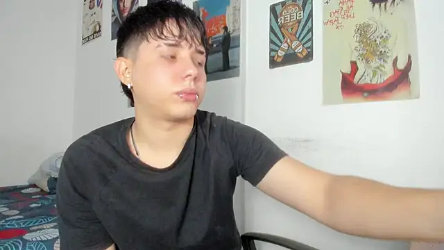 Snapshot of nathan_x1 chatting on 11-25-25, 07:58 nathan x1 online show from 11-25-25, 07:58