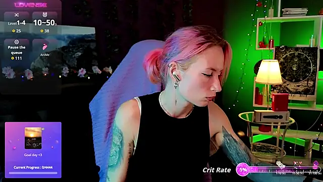  HelenCarter online show from 10-20-25, 08:42