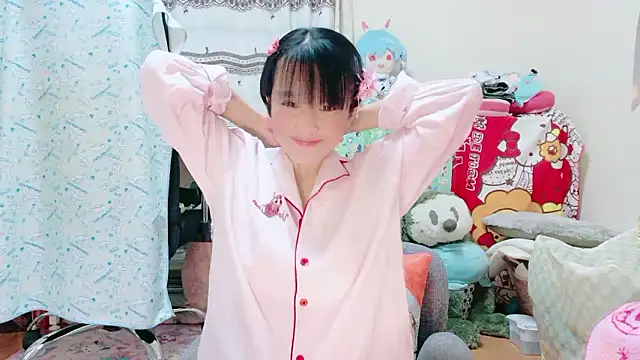 renapiyon8182 online show from 09-12-25, 06:52