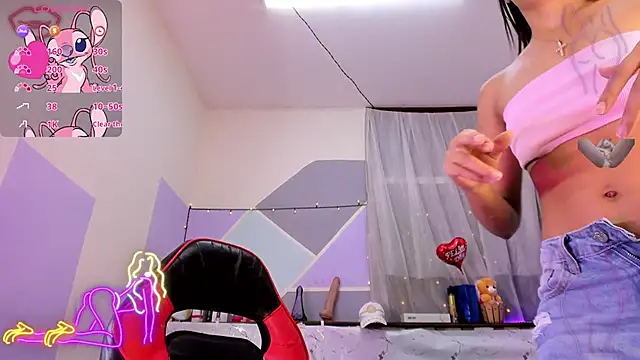 Lina10 online show from 11-08-25, 10:41