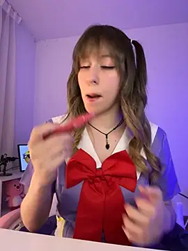 Snapshot of _nobara__ chatting on 10-25-25, 02:52 nobara online show from 10-25-25, 02:52