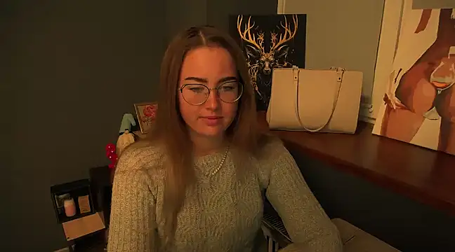 luxie milady online show from 12-17-24, 12:43