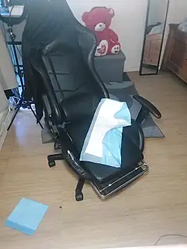 Snapshot of uniquechina69 chatting on 02-22-25, 02:39 uniquechina69 online show from 02-22-25, 02:39