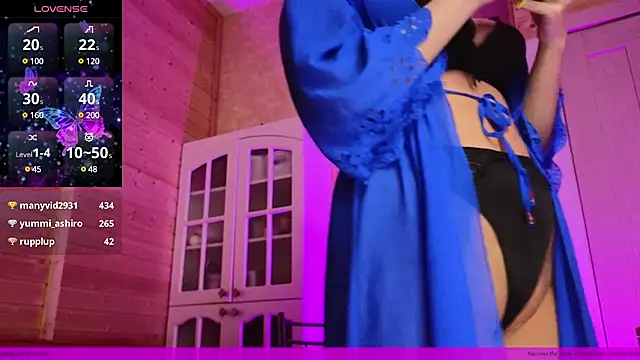 Snapshot of EVAshinyGIRL chatting on 03-04-25, 05:56 EVAshinyGIRL online show from 03-04-25, 05:56