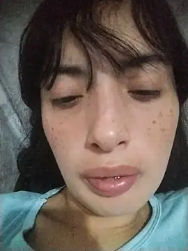 Snapshot of Mayer_09 chatting on 11-05-25, 03:17 Mayer 09 online show from 11-05-25, 03:17