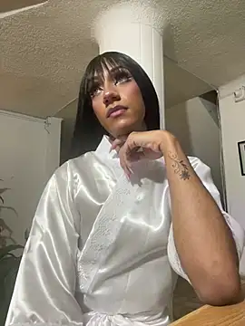 VictoriaRoss1 online show from 02-03-25, 12:04