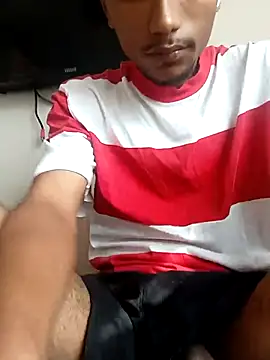 slimmydaddy69 online show from 04-08-26, 12:38