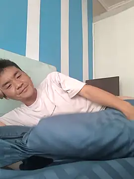 Snapshot of kisstoyousoon2024 chatting on 03-12-25, 01:30 kisstoyousoon2024 online show from 03-12-25, 01:30