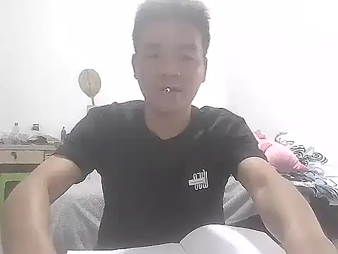 Snapshot of kisstoyousoon2024 chatting on 10-13-25, 07:41 kisstoyousoon2024 online show from 10-13-25, 07:41