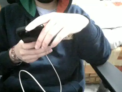 Snapshot of raka120294 chatting on 01-12-25, 10:12 raka120294 online show from 01-12-25, 10:12