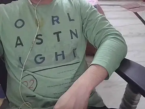 Snapshot of raka120294 chatting on 02-16-25, 06:54 raka120294 online show from 02-16-25, 06:54