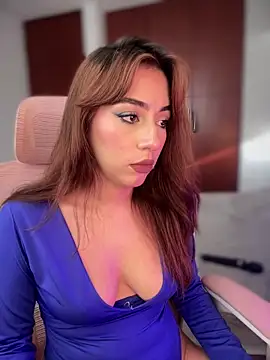 Snapshot of veronicaapink chatting on 09-12-25, 09:26 veronicaapink online show from 09-12-25, 09:26