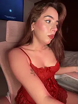 Snapshot of veronicaapink chatting on 09-21-25, 12:23 veronicaapink online show from 09-21-25, 12:23