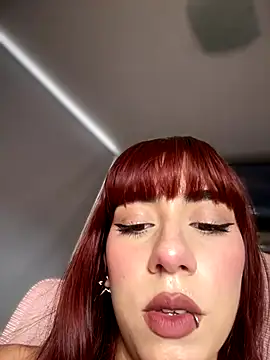 Snapshot of veronicaapink chatting on 11-12-25, 06:52 veronicaapink online show from 11-12-25, 06:52