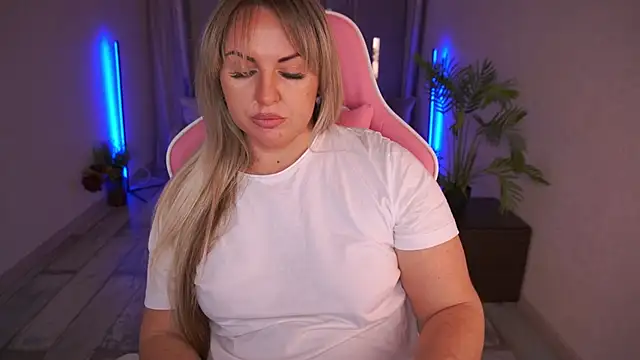 KiraCandyS online show from 01-29-25, 08:46