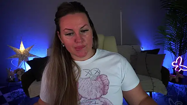 KiraCandyS online show from 06-08-26, 08:09