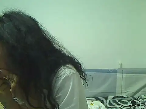 Emmatoo online show from 04-07-26, 07:31