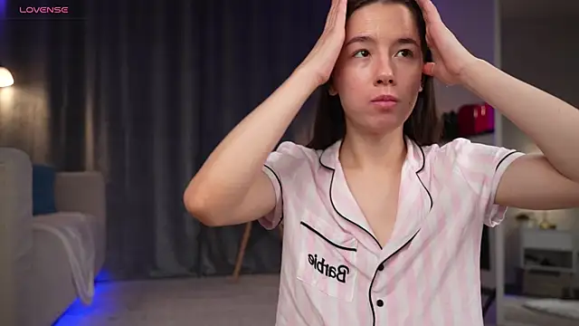 Amely Young online show from 10-12-25, 12:53