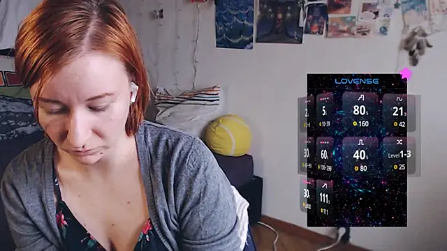 Snapshot of licentia__poetica chatting on 02-08-25, 07:48 licentia  poetica online show from 02-08-25, 07:48