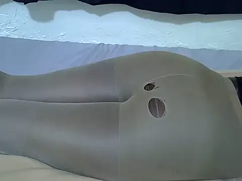 Snapshot of tasty_piee chatting on 09-14-25, 02:44 tasty piee online show from 09-14-25, 02:44