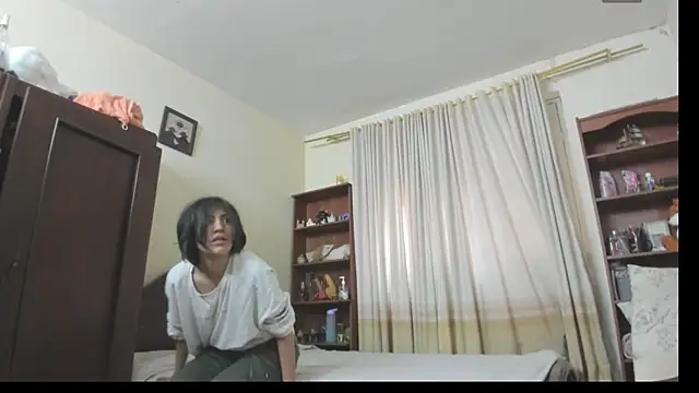 Snapshot of linnie_ chatting on 04-04-26, 03:09 linnie online show from 04-04-26, 03:09