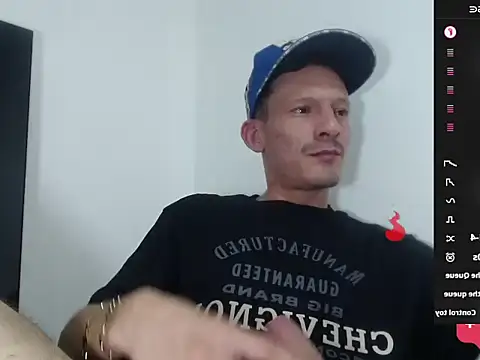 Snapshot of trebollhht chatting on 01-06-25, 06:58 trebollhht online show from 01-06-25, 06:58