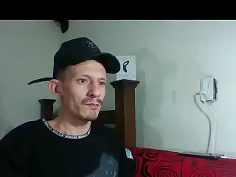 Snapshot of trebollhht chatting on 01-21-25, 04:21 trebollhht online show from 01-21-25, 04:21