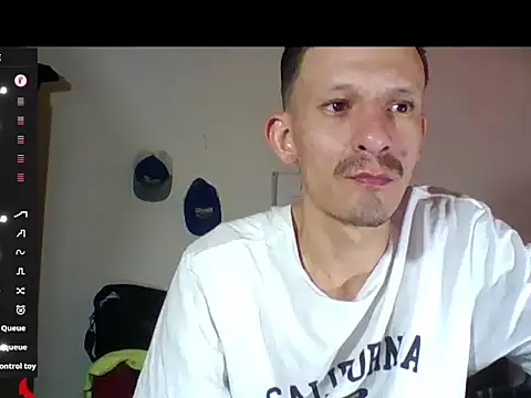 Snapshot of trebollhht chatting on 02-02-25, 03:32 trebollhht online show from 02-02-25, 03:32