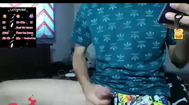 Snapshot of trebollhht chatting on 02-22-25, 01:22 trebollhht online show from 02-22-25, 01:22