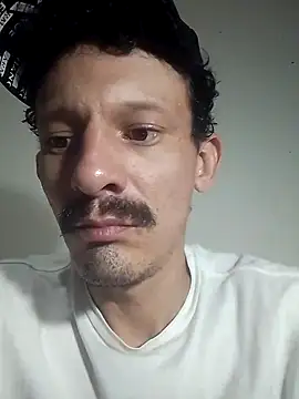 Snapshot of trebollhht chatting on 09-11-25, 09:04 trebollhht online show from 09-11-25, 09:04