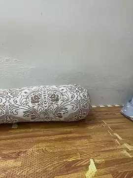 -SingleMom- online show from 10-19-25, 02:56